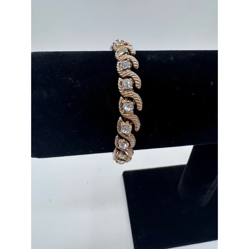 Vintage Rhinestone Link Bracelet Gold Tone Swirl Chunky‎ Retro Glam